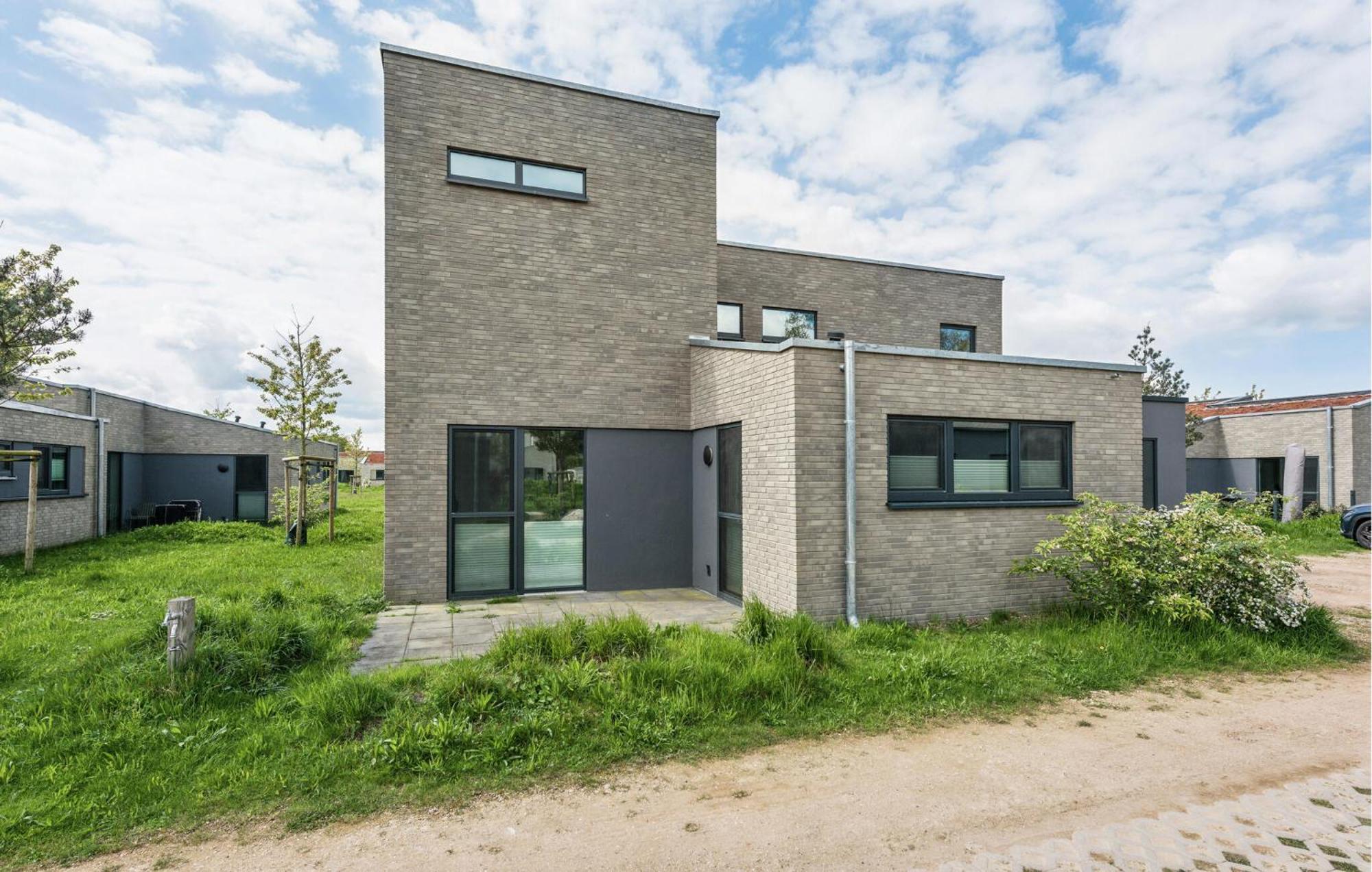 Cozy Home In Lembruch-Duemmer See With Sauna Exterior photo